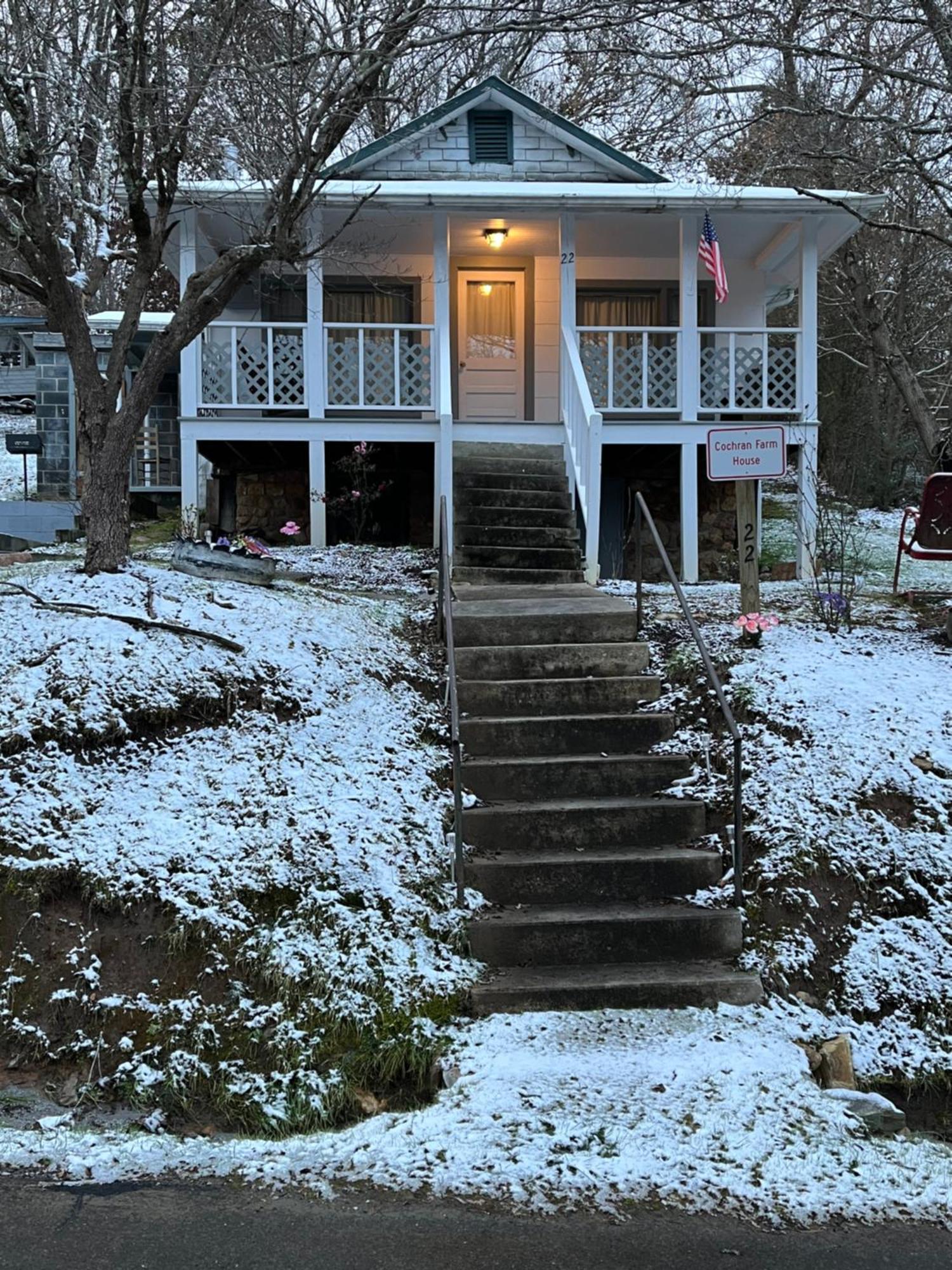 Cochran Farm House Bryson City Exterior photo